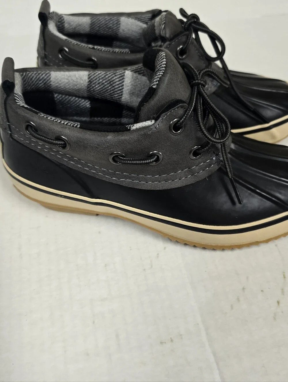 Tamarack Women's Rachel Plaid Duck Winter Shoes Size 6